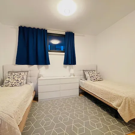 Duplex Parque Santiago-2 شقة بلايا ذي لاس أميريكاس